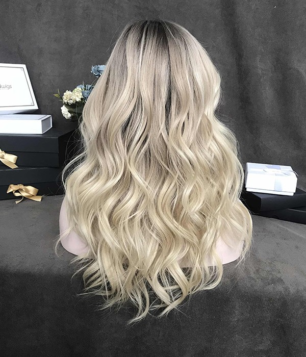 Blonde balayage