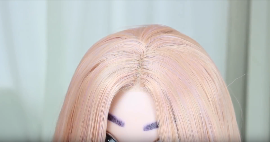 How To Wear a Syntehtic Lace Front Wig 03