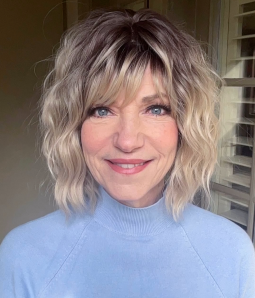 Blonde Short Wavy Bob Synthetic Wig with Bangs