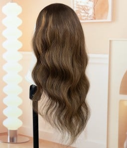 Hazelnut Swirl: A warm chocolate brown with soft caramel highlights, adding natural depth and a sun-kissed, effortless look.