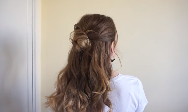 How To Do A Messy Bun: 10 Tutorials For The Perfect Messy Bun - Luxy® Hair