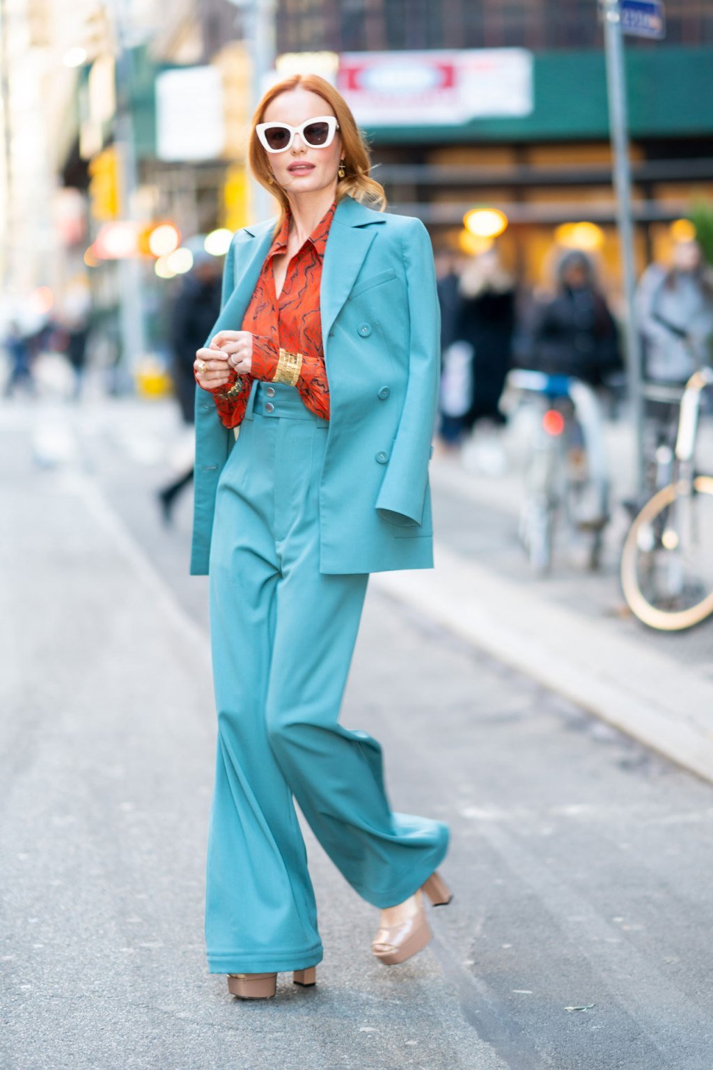 Kate Bosworth's Inspiration aqua suit