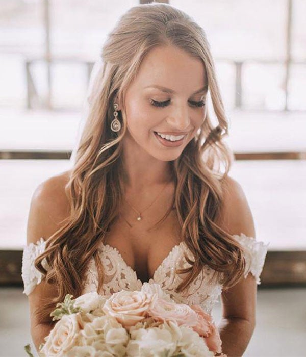 53 Bridal Hairstyles For Every Texture, Length, and Aesthetic | Allure