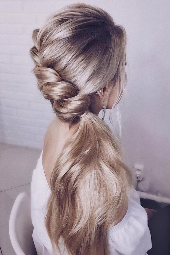 53 Best Ponytail Hairstyles For Girls To Try